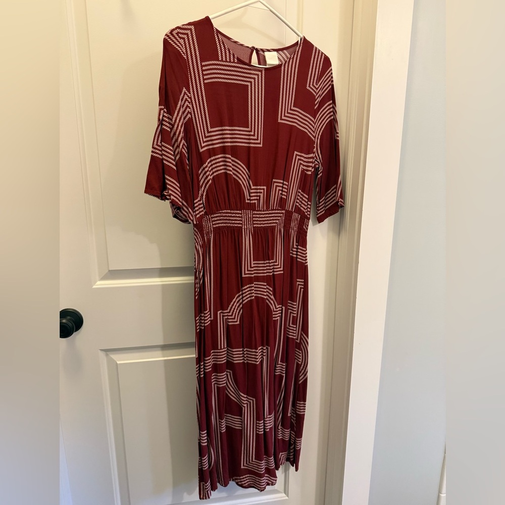 Geometric Patterned Maroon Dress